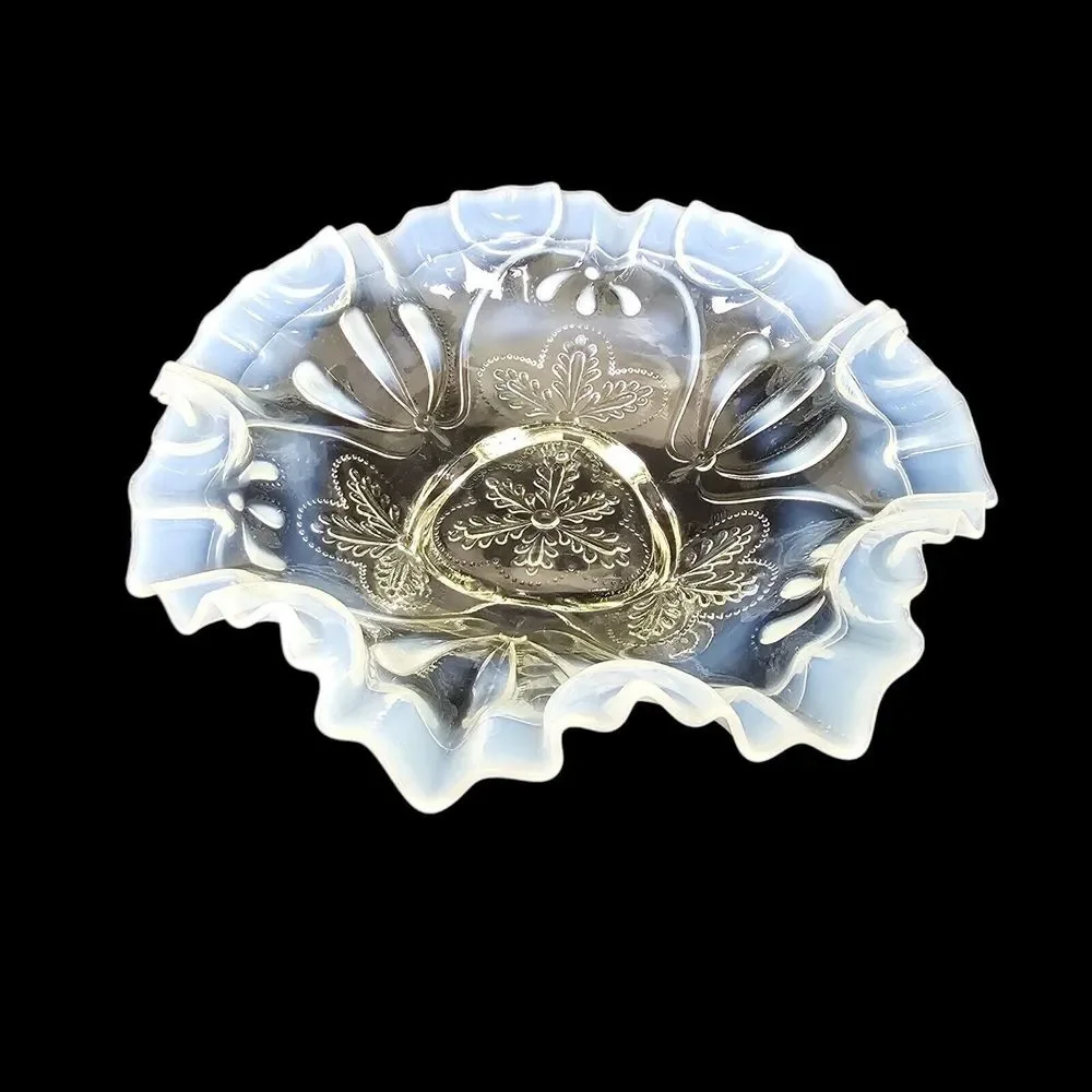 Northwood Meander Style White Opalescent Glass‎ Spatula Footed Bowl 2294B